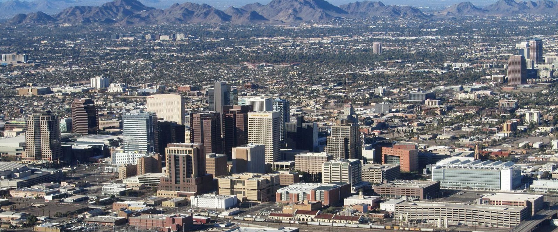 What is the Local Government Like in Maricopa County, Arizona?